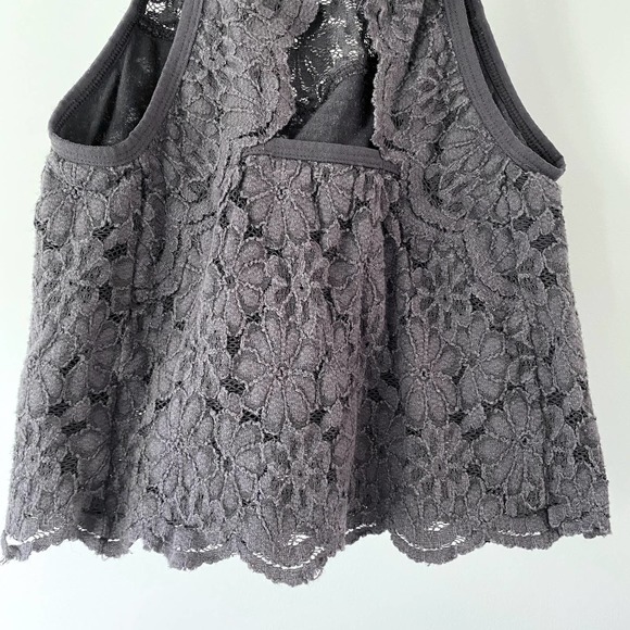 Lace Crop Top by American Eagle Outfitters Size XS - Picture 7 of 9